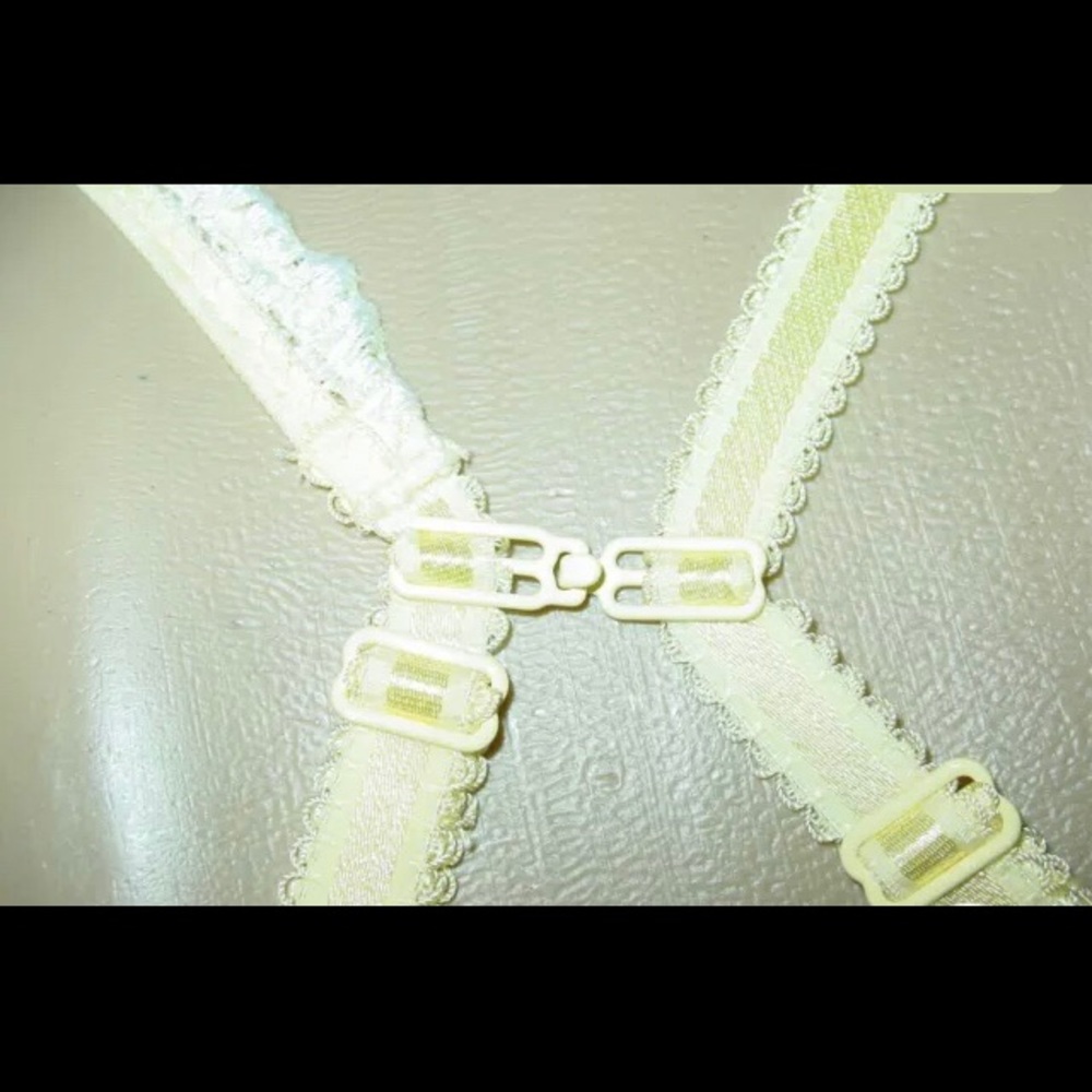 Wacoal Embrace Lace Wire Free Soft Cup Bra #852191 - Picture 3 of 5